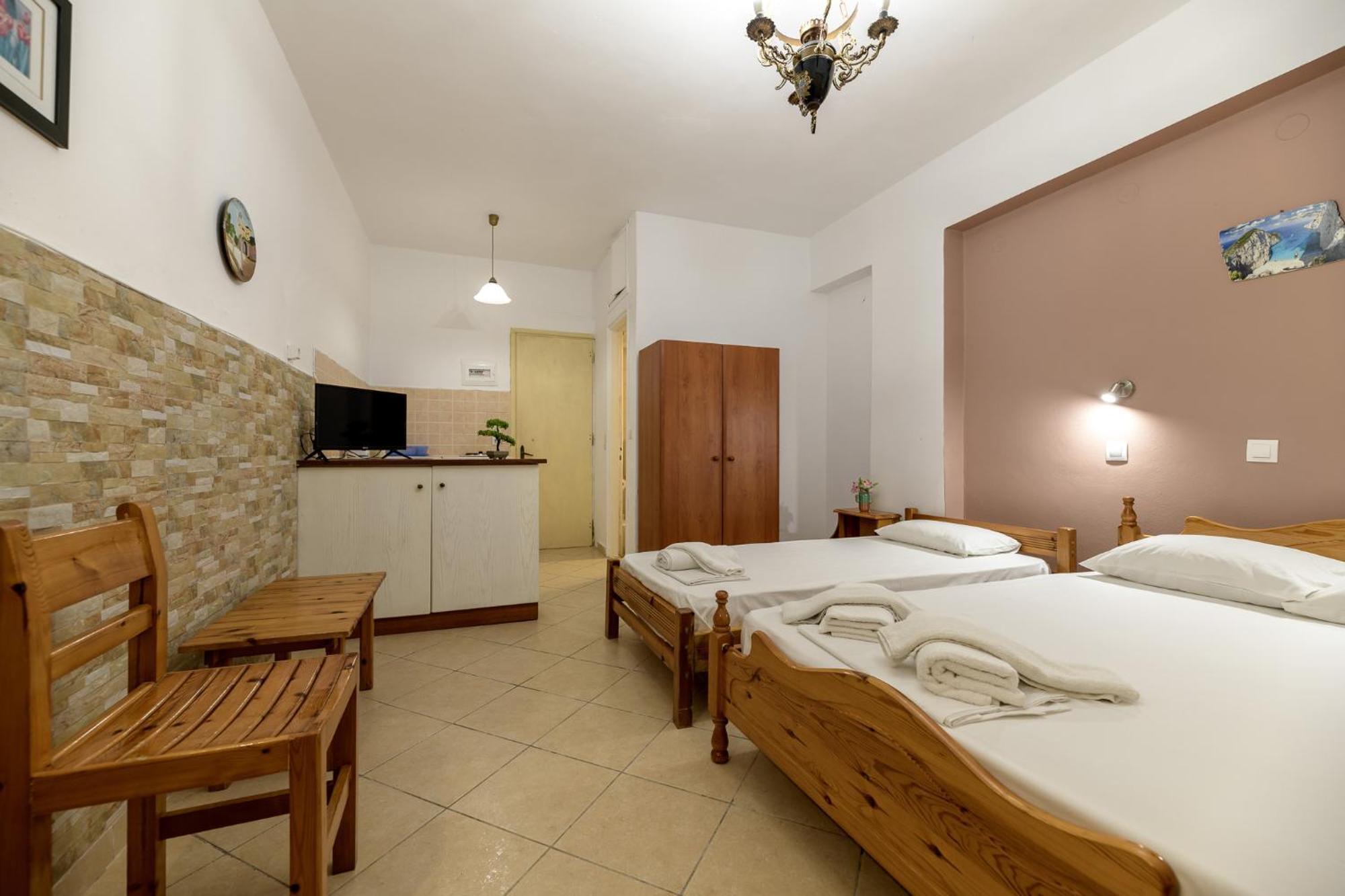 Anthi Studios & Apartments Alikész Kültér fotó