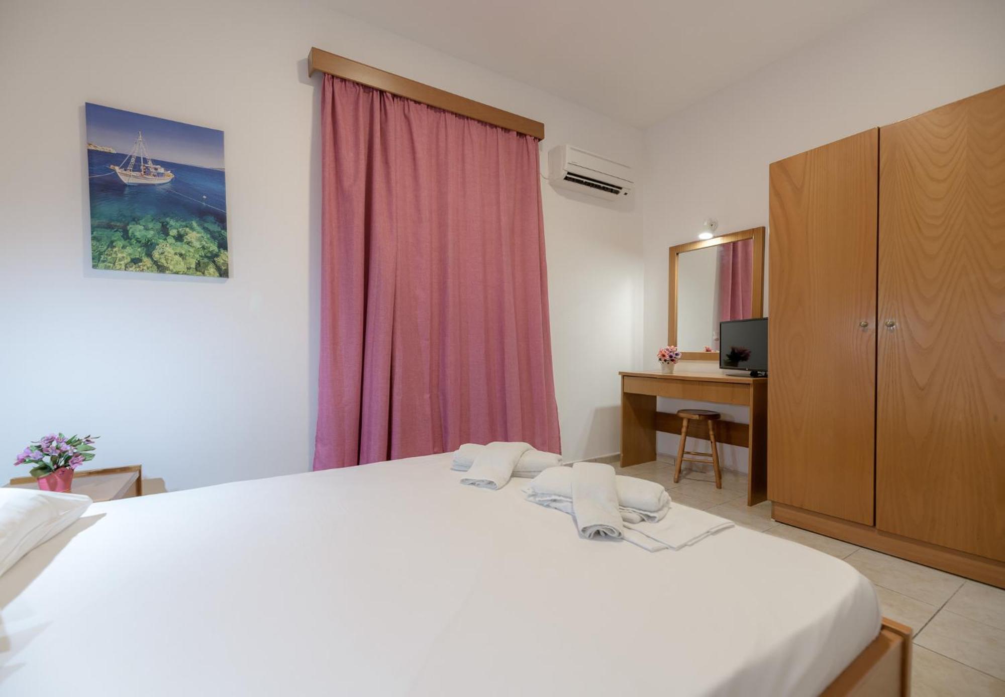 Anthi Studios & Apartments Alikész Kültér fotó