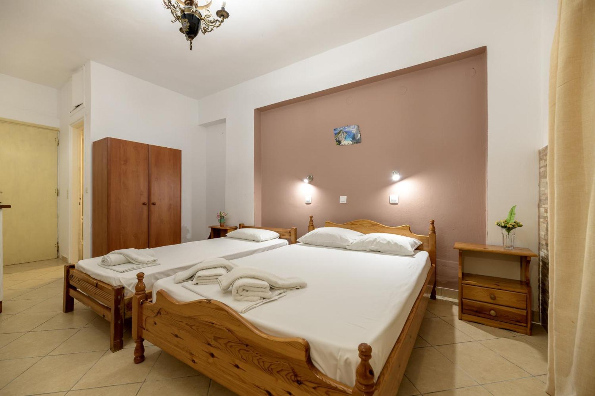 Anthi Studios & Apartments Alikész Kültér fotó