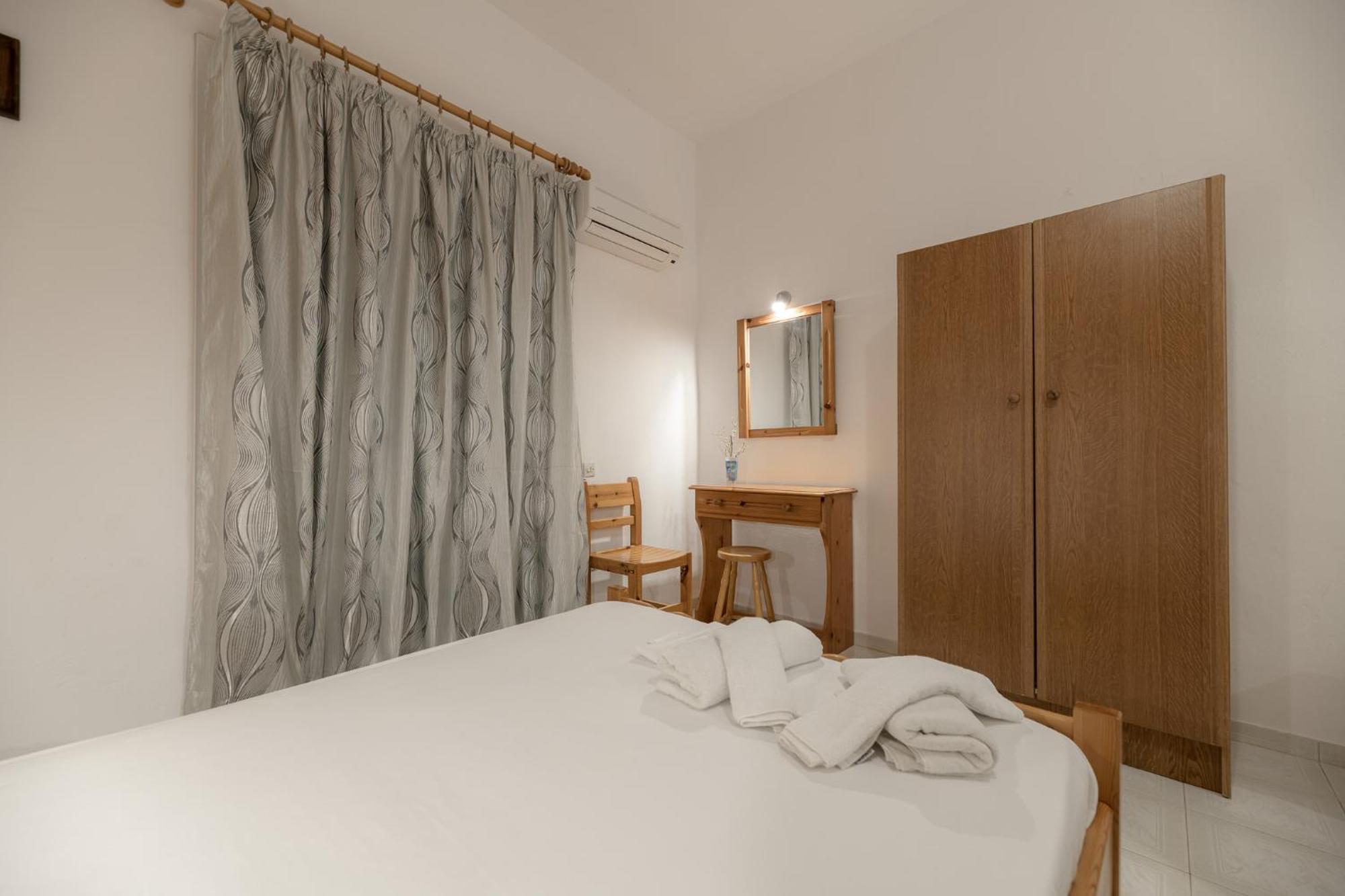 Anthi Studios & Apartments Alikész Kültér fotó