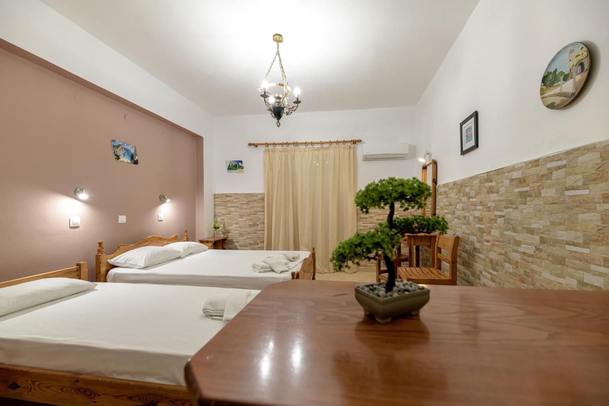 Anthi Studios & Apartments Alikész Kültér fotó