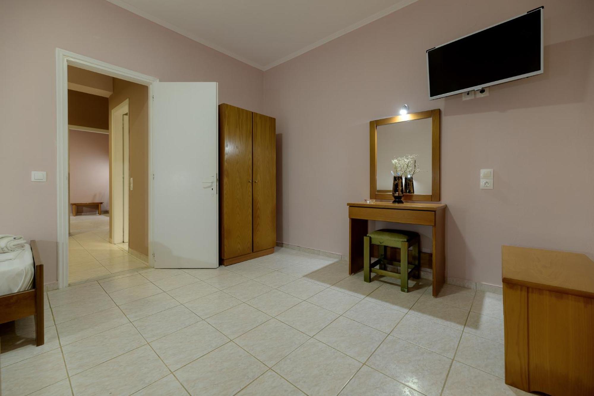 Anthi Studios & Apartments Alikész Kültér fotó