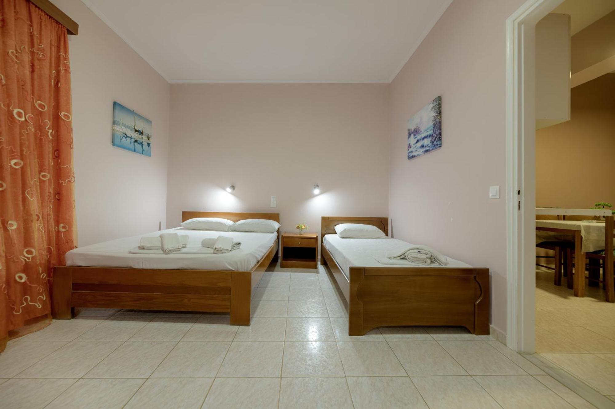 Anthi Studios & Apartments Alikész Kültér fotó