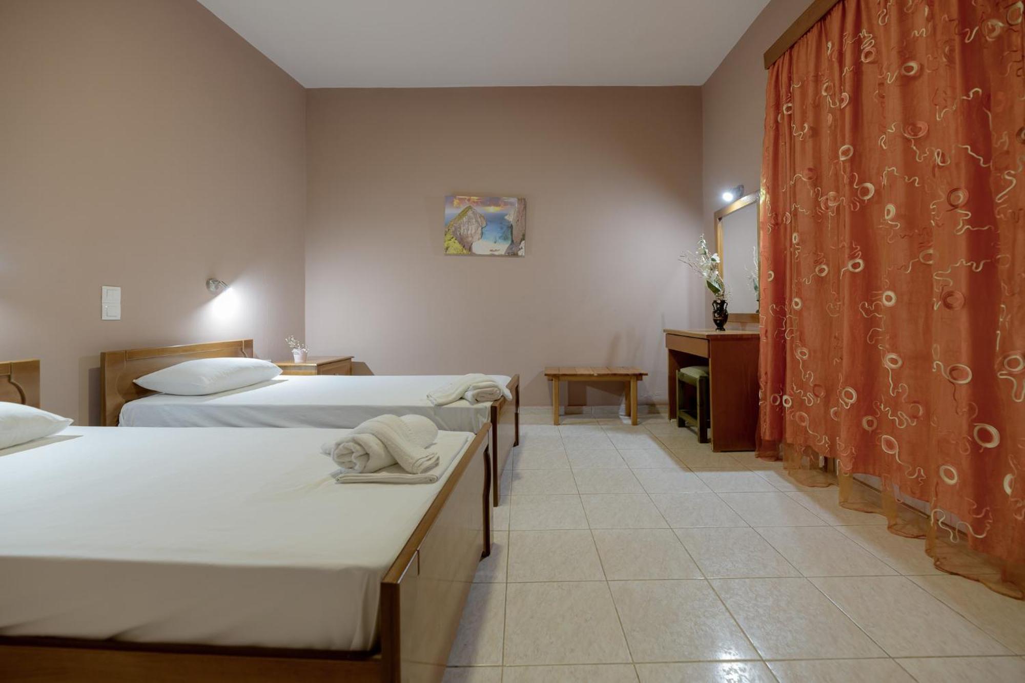 Anthi Studios & Apartments Alikész Kültér fotó