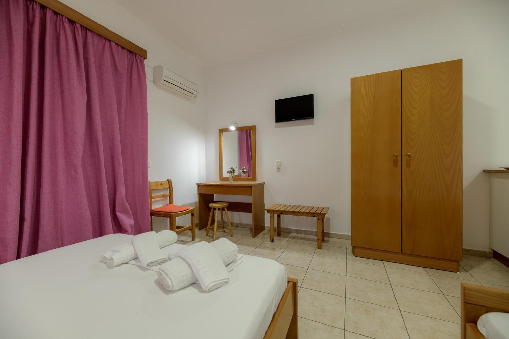Anthi Studios & Apartments Alikész Kültér fotó