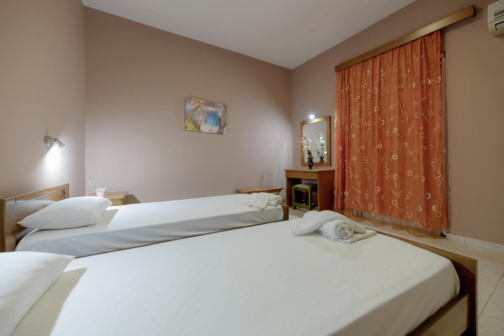 Anthi Studios & Apartments Alikész Kültér fotó