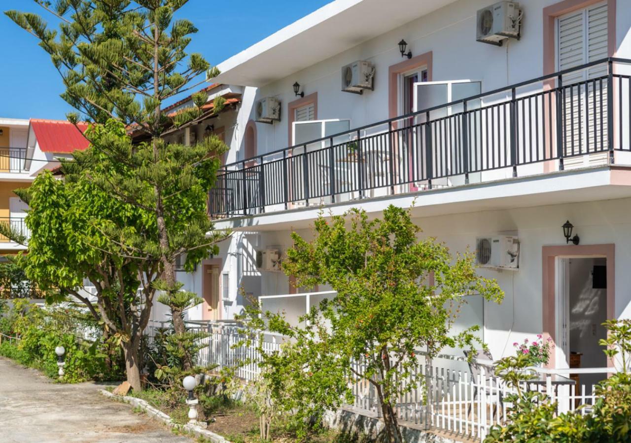 Anthi Studios & Apartments Alikész Kültér fotó