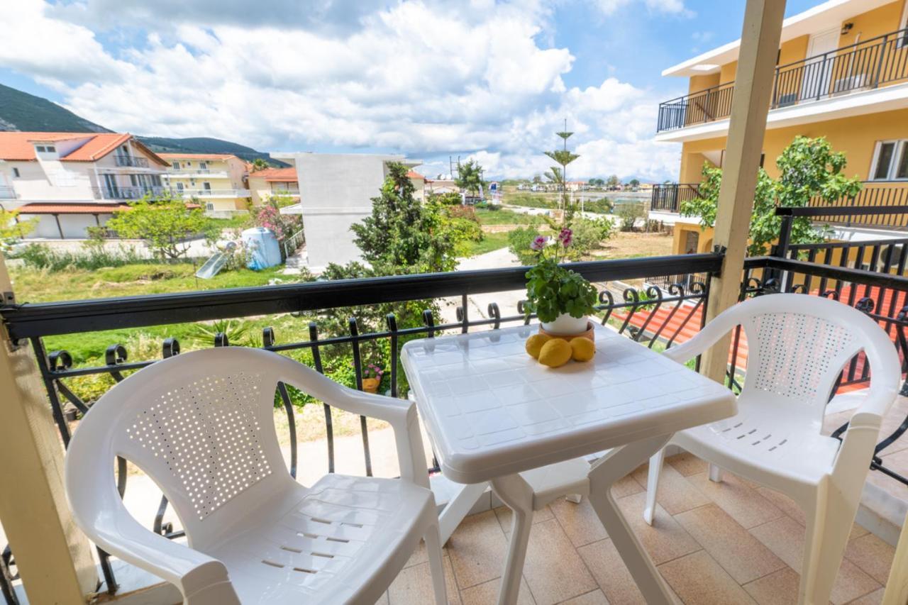 Anthi Studios & Apartments Alikész Kültér fotó